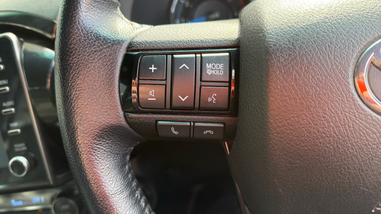 Toyota Hilux Diesel Invincible X D/Cab Pick Up 2.8 D-4D Auto